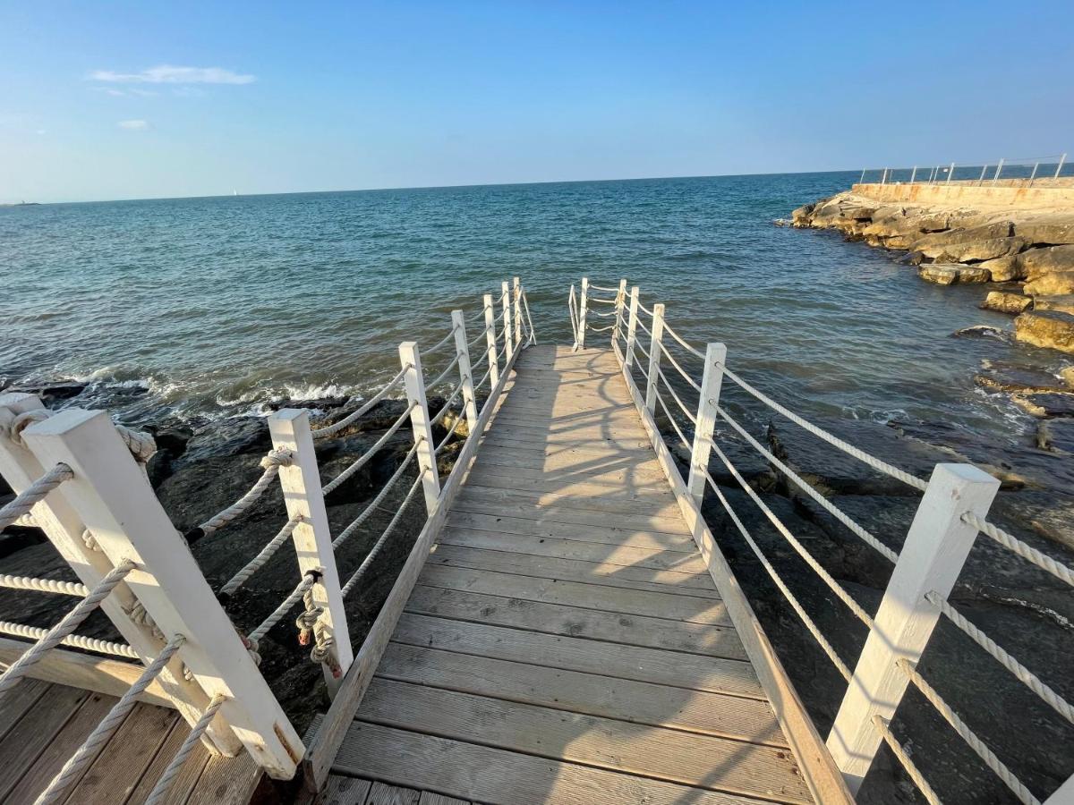 Fabris Palace * Trani